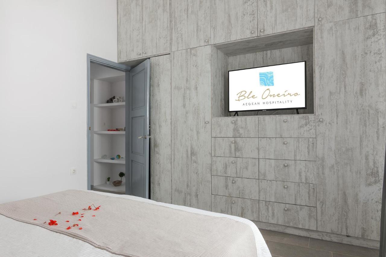 Ble Oneiro Villa Crystal アダマス エクステリア 写真