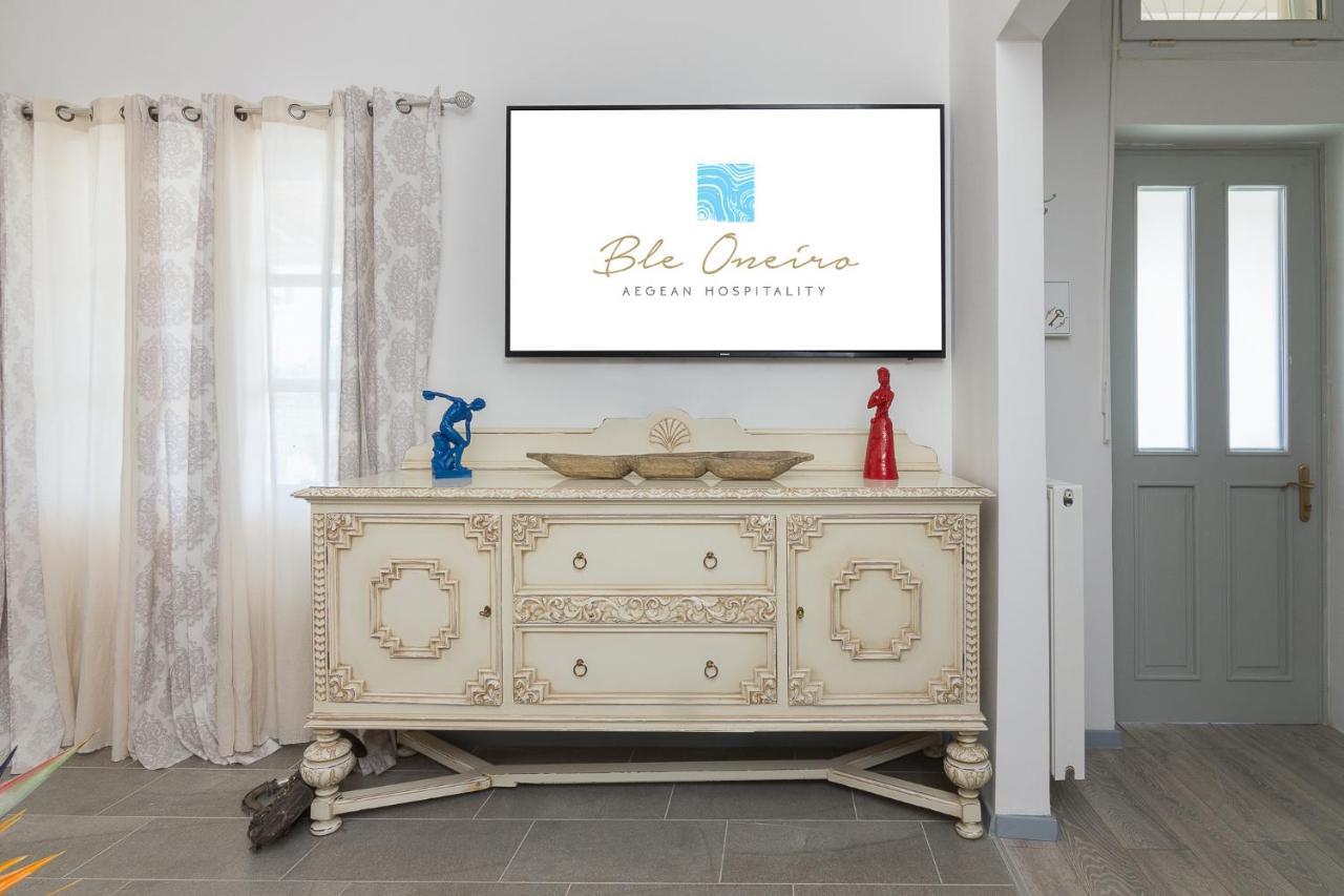 Ble Oneiro Villa Crystal アダマス エクステリア 写真
