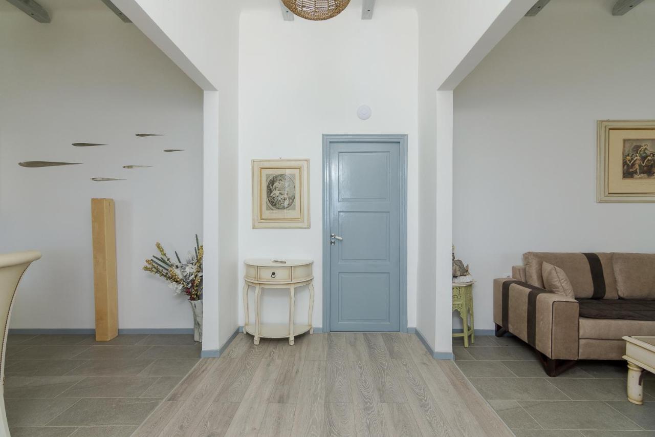 Ble Oneiro Villa Crystal アダマス エクステリア 写真